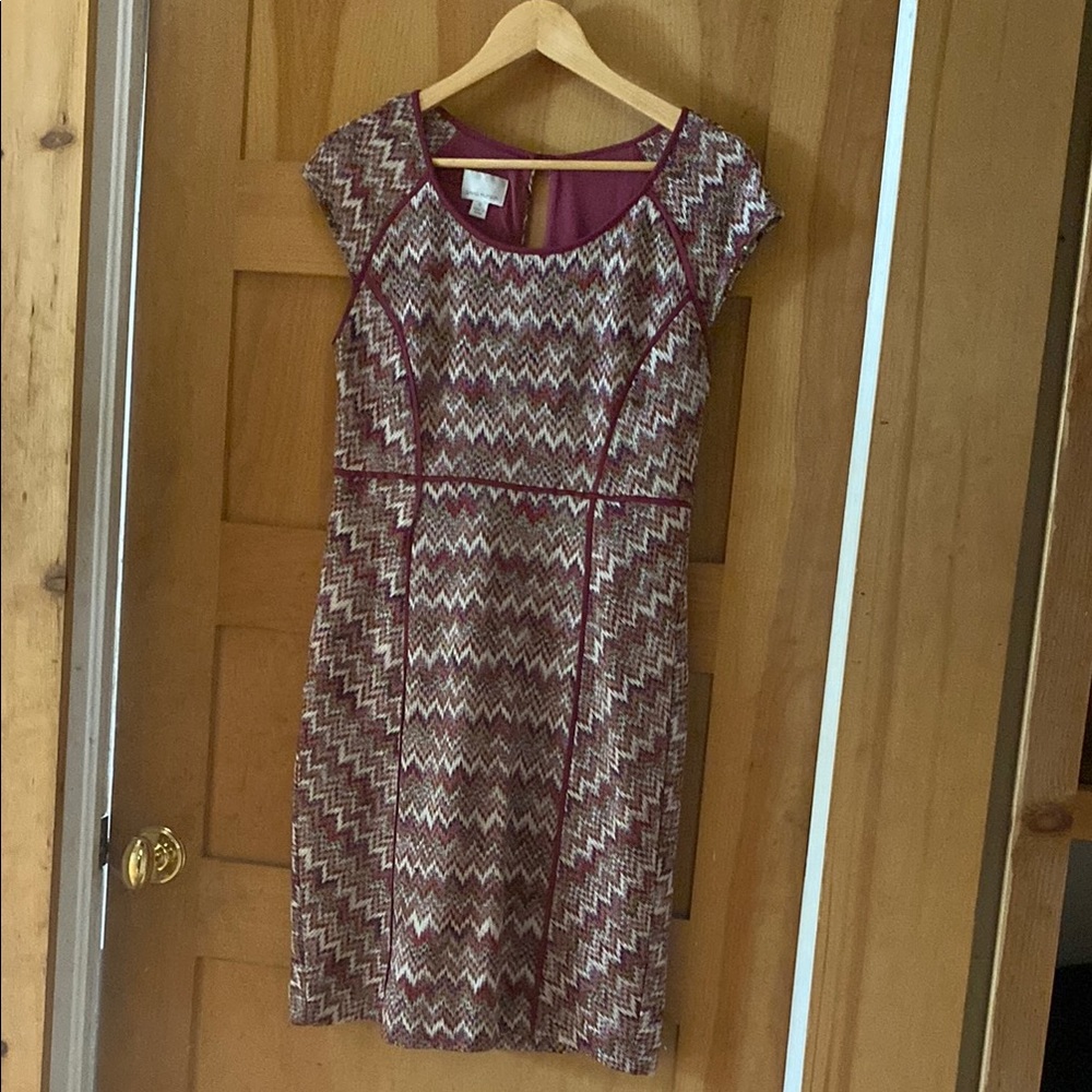 Donna Morgan Burgundy Chevron Cap-Sleeve Midi Dress